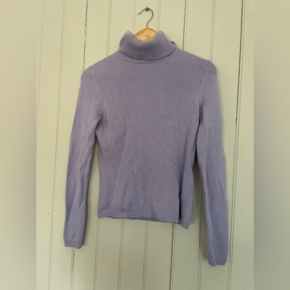 Bloomingdale’s lavender vintage cashmere turtleneck sweater